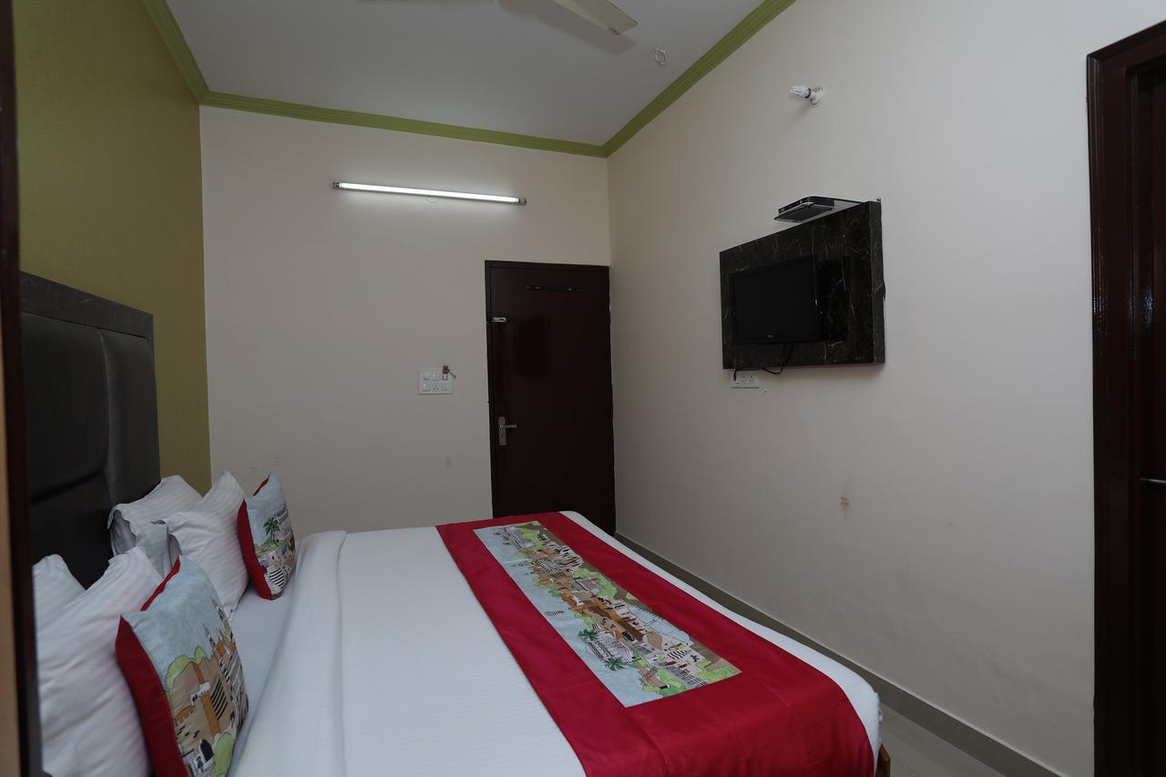 Hotel Deepak Jaipur Exterior photo